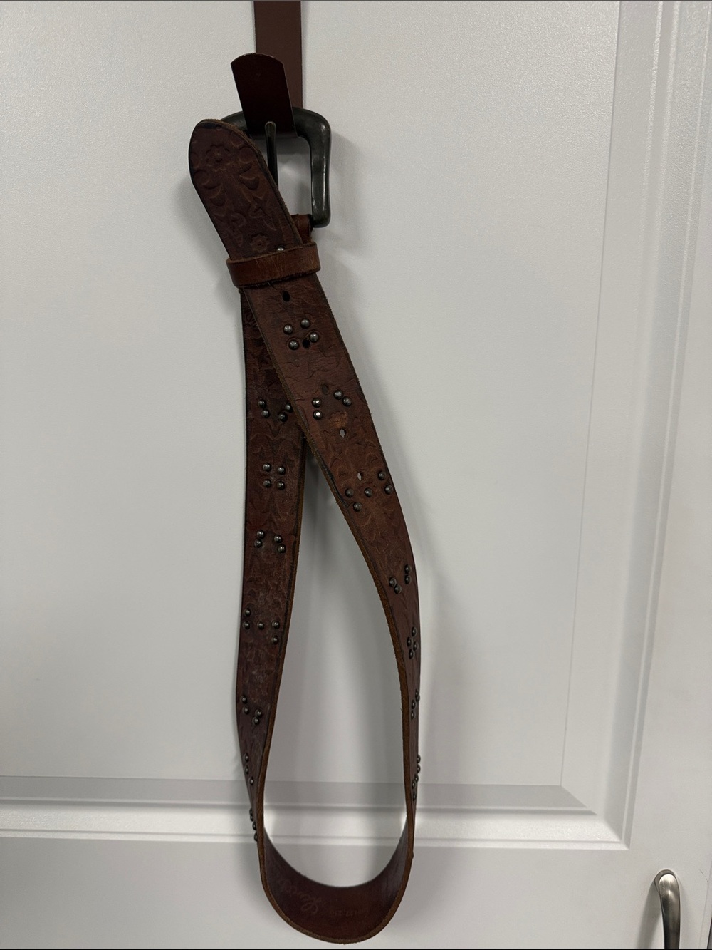 Levi Strauss Women's Western Riveted Belt Size 34" at longest